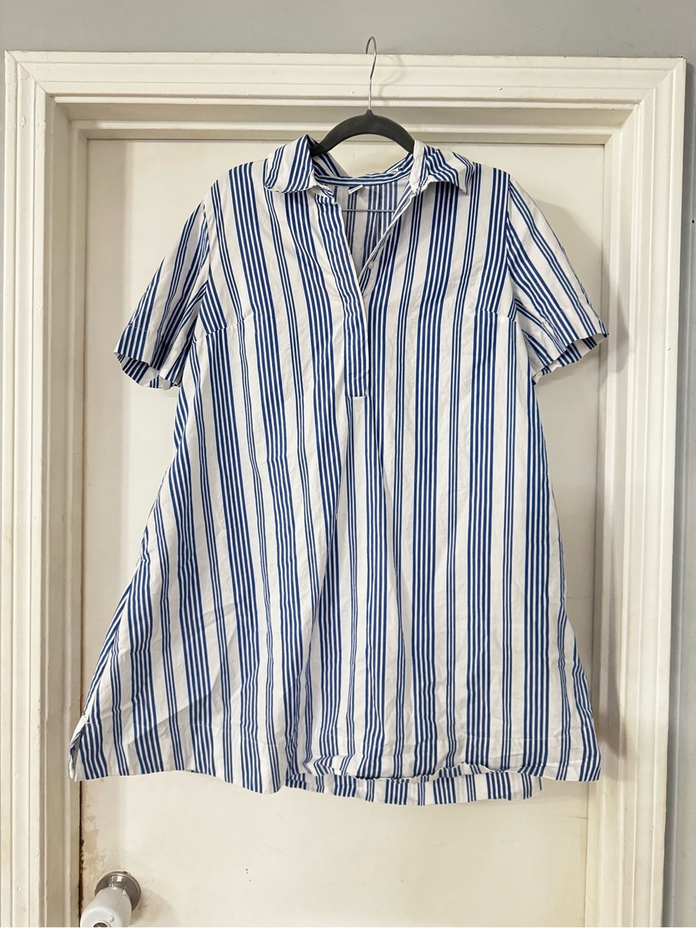 Old Navy Blue and White Striped Short-Sleeve Shirt Dress